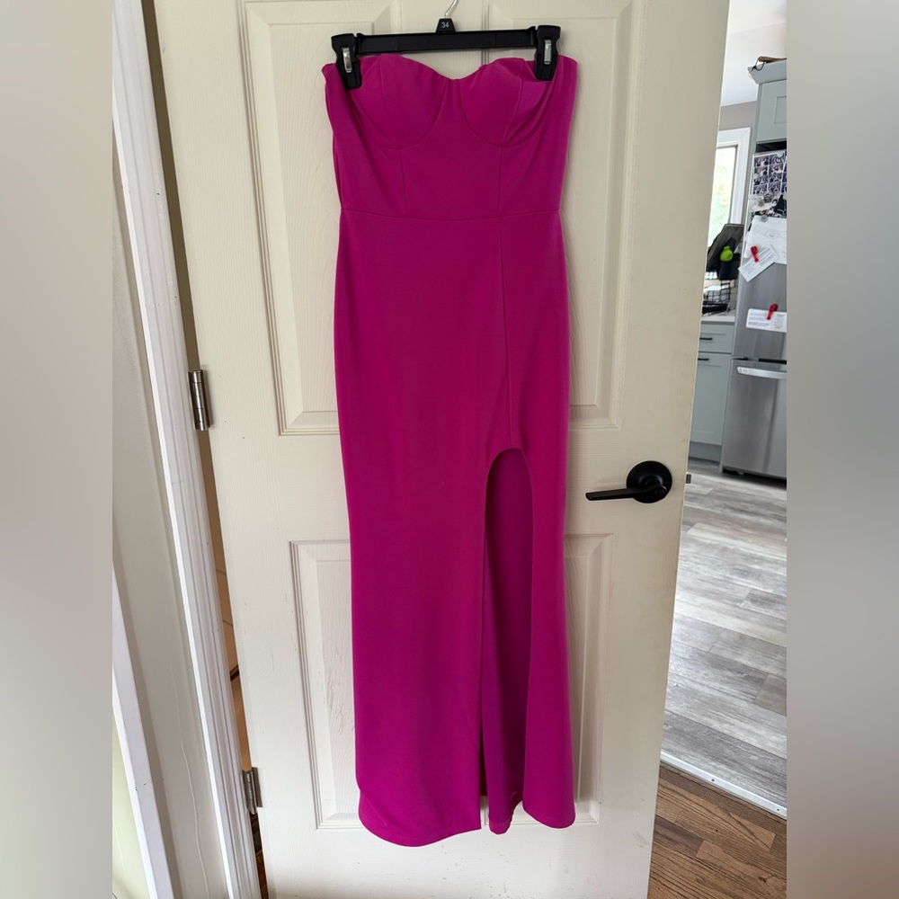 Windsor Fuchsia Strapless Dress